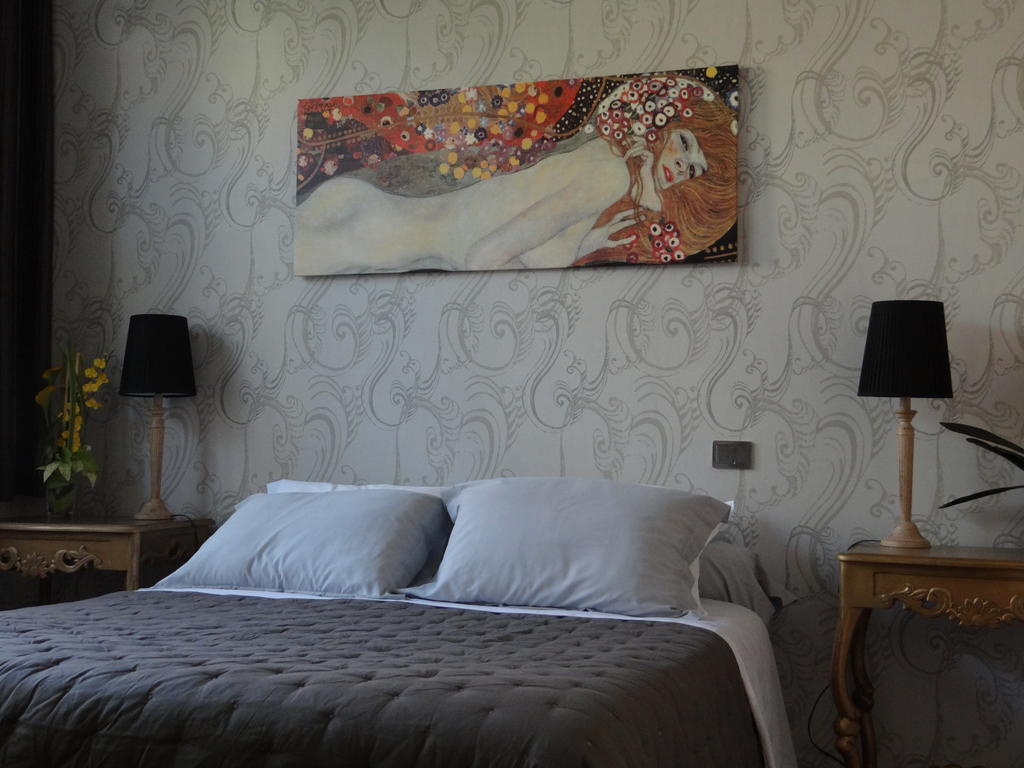 לינה וארוחת בוקר Montreuil  L'Art Du Temps חדר תמונה
